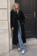 Anne Teddy Coat — Black