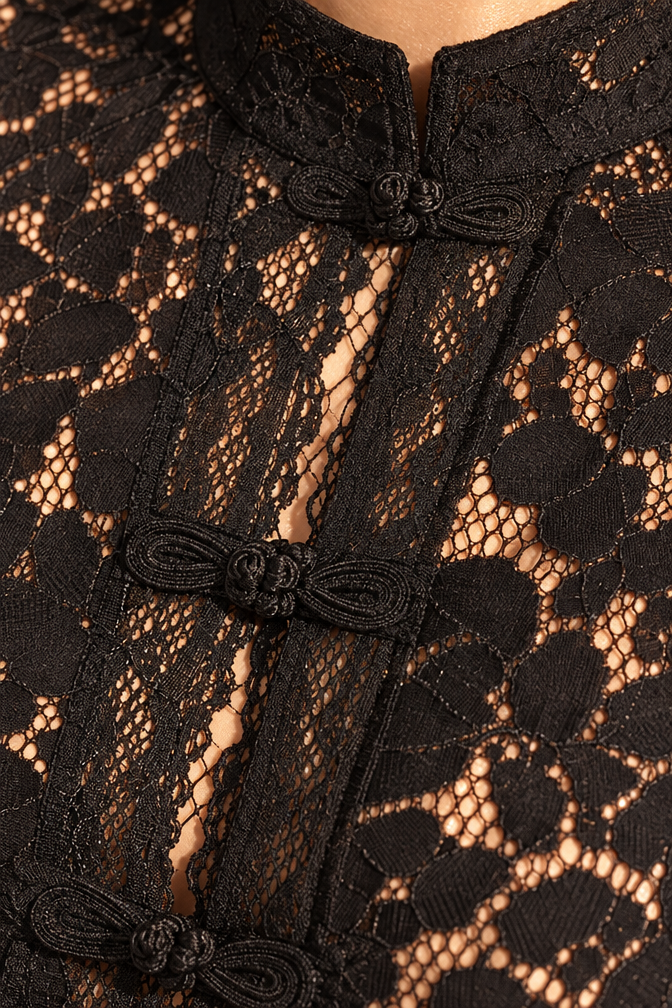 Liliana Lace Blouse — black