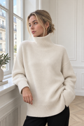 Annabel Turtleneck Sweater — Weiß